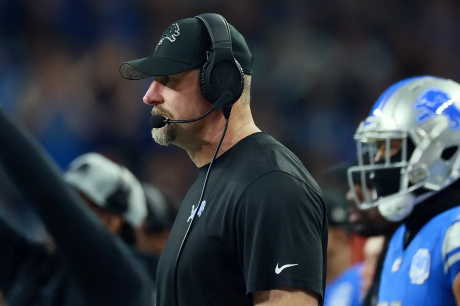 GOOD NEWS:Lions coach Dan Campbell focused on clinching division….